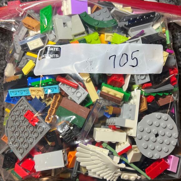 Lego 2 lb Assorted Parts Exact Bag - Picture 1 of 3